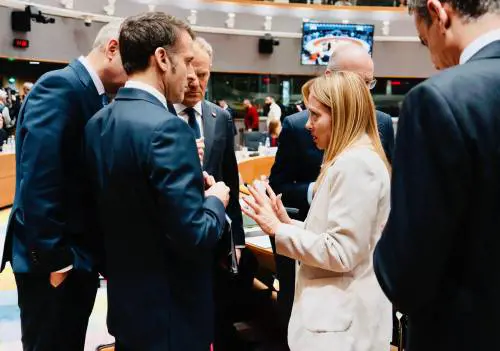 Le tre vittorie di Meloni e il braccio di ferro con Merz