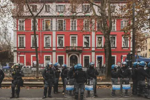 A Torino prove di asse sinistra-Hamas