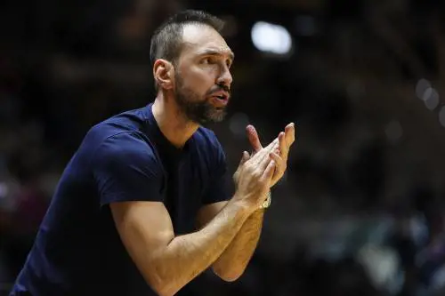 Dopo il "patriarca", un Poeta che mette in rima la leggerezza