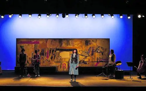 Sette ragazze in scena raccontano Rino Gaetano