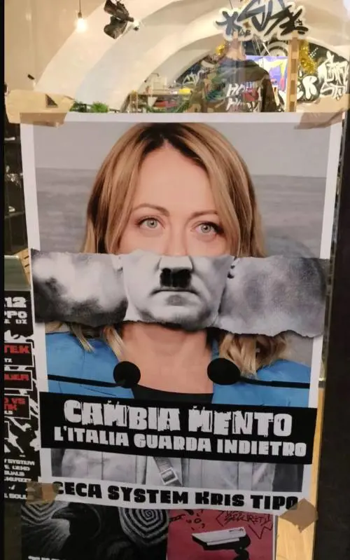 Meloni come Hitler in vetrina a Bolzano: ancora odio rosso contro il premier 