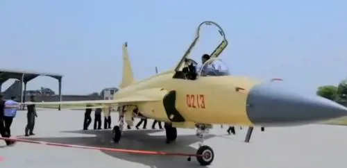 Caccia cinesi a due passi dall'Italia: gli strani affari di Pechino in Libia