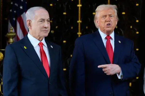 Netanyahu: "Incontro con Trump molto produttivo". Il presidente Usa: "Se Hamas non si disarma a breve, pagherà"
