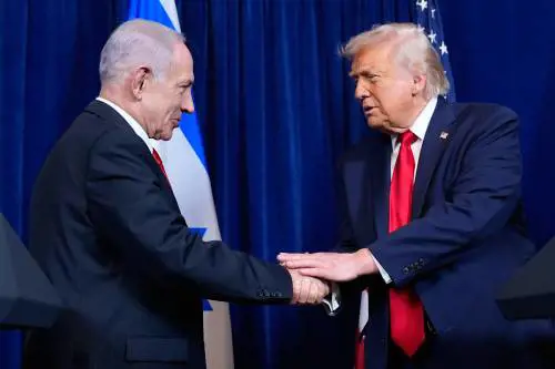Trump accoglie l’"eroe" Netanyahu. Ultimatum ad Hamas