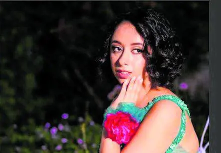 Aurora, morta in un cortile. Un giallo risolto a metà