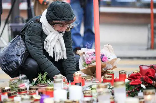 Fermarsi per la strage non serve a niente