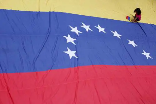 La felicità momentanea e il tempo lungo del Venezuela