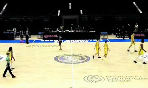 E restò in campo un solo giocatore