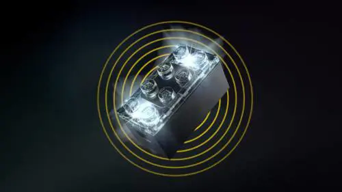 Lego cede alla tecnologia: arriva il mattoncino smart