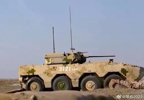 "Ha schierato nuovi veicoli": cosa sappiamo degli 8×8 corazzati Type 19 cinesi