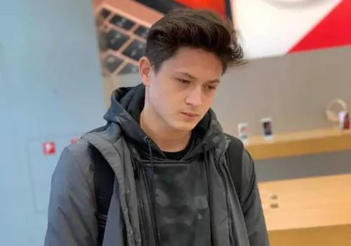 Barista freddato da un vigile. Il pm: "È stata un'esecuzione"