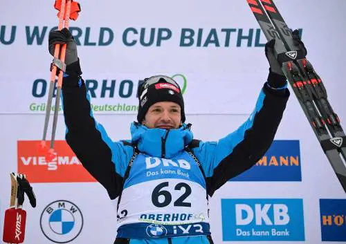 La vittoria triste di Giacomel: "Dedicato al mio amico Bakken"