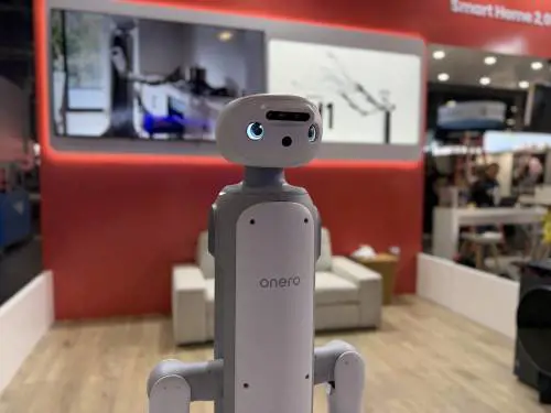 La guerra dei robot domestici è iniziata: SwitchBot onero H1 e LG CLOiD
