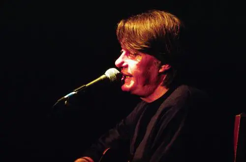 La scuola genovese, Paolo Villaggio, le mogli e il rapimento. Così De Andrè ha cambiato la musica italiana