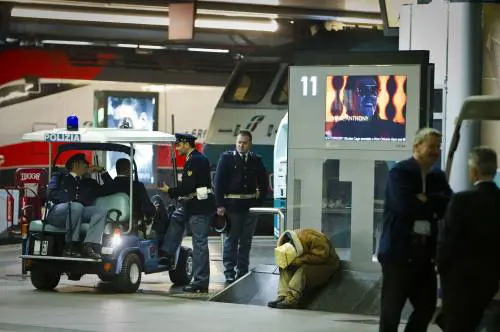 Roma Termini, chi sono i violenti fermati per gli agguati. "Uno doveva essere espulso"