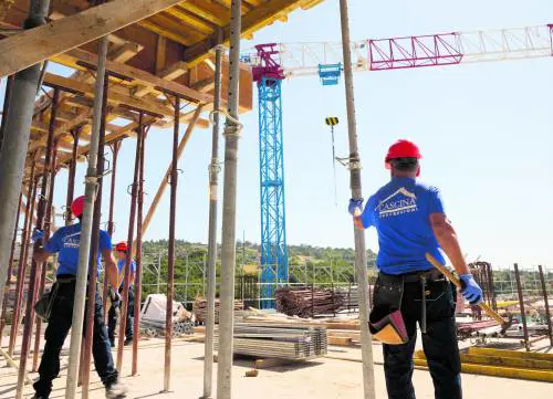 "Così si fanno ripartire le aziende edili"