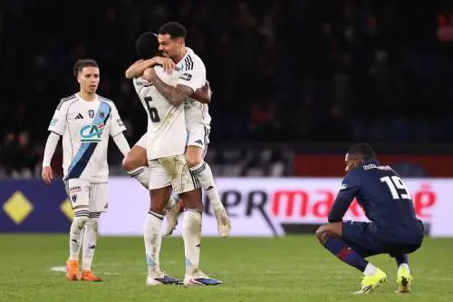 La coppa d’orgoglio per i cugini poveri