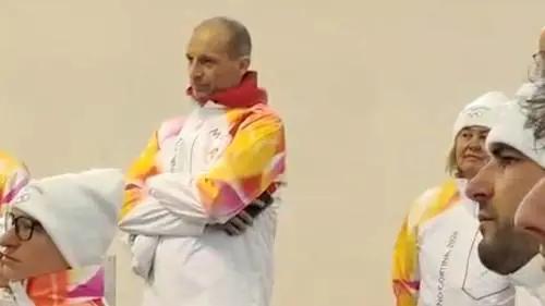 Fiamma olimpica, Allegri tedoforo: "Una bellissima storia di sport"