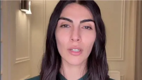 Giulia Salemi e l'appello disperato per l’Iran: "Non restiamo indifferenti, è una strage di innocenti"