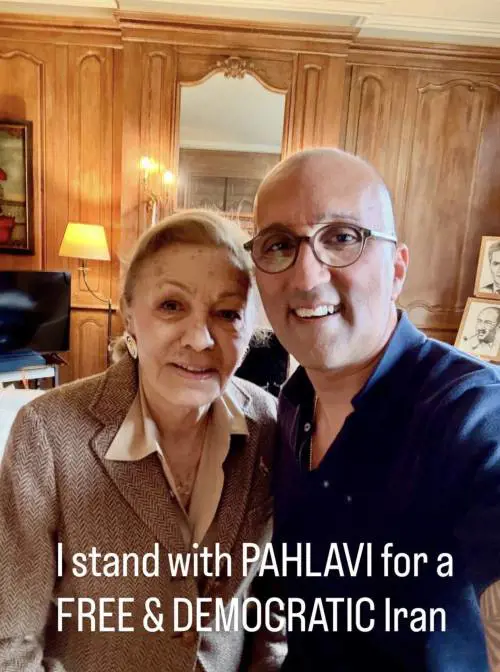 “Donna forte e coraggiosa”. Chi è Farhad Re, lo stilista della foto con Farah Diba