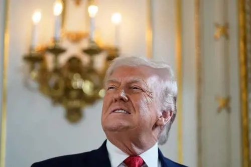 Donald: "L'isola è essenziale". Le mosse iniziate un anno fa. I sospetti sul ruolo del Canada