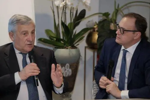 Festa dei lettori, l'incontro con il ministro Tajani
