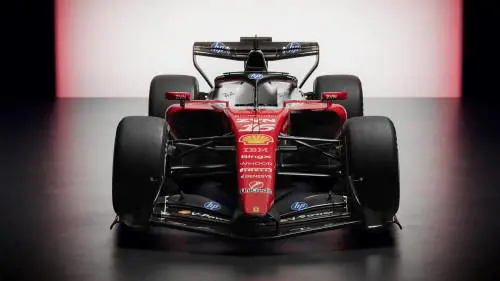 F1, svelata la Ferrari SF-26: ecco come sarà la nuova Rossa di Hamilton e Leclerc