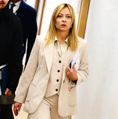 Crans-Montana, Meloni: "Lacune nelle indagini, ora costituire squadra investigativa comune"