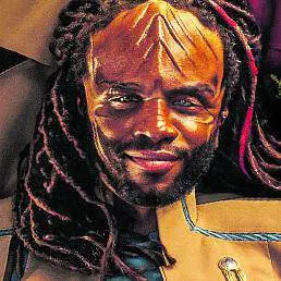 Star Trek si affida ai cadetti e diventa un "teen drama"