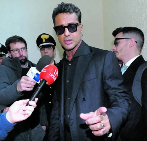 Signorini, il giudice "blocca" Corona