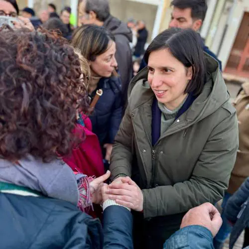 Quel caos in Romagna e la memoria corta di Elly