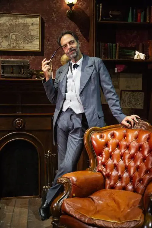 "Sherlock? È ironico. Ma il mistero resta"