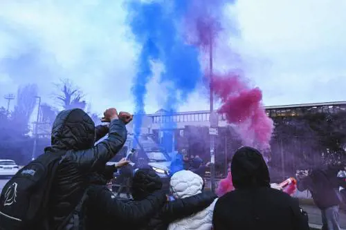 Vietato l'evento di Aska, ma i collettivi occupano la sede dell'ateneo a Torino