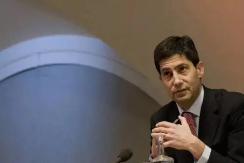 Chi è Kevin Warsh, il nuovo governatore della Fed nominato da Trump