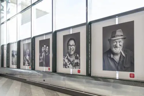 Olimpiadi della cultura, gli scatti di McCurry a Malpensa
