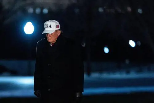 Tensioni Usa-Iran, le indiscrezioni: "Trump potrebbe autorizzare un attacco già domenica"