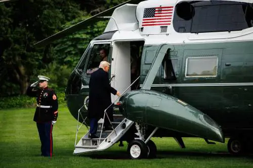 Tensioni Usa-Iran, tutte le opzioni di attacco: ecco cos'ha chiesto il presidente Trump