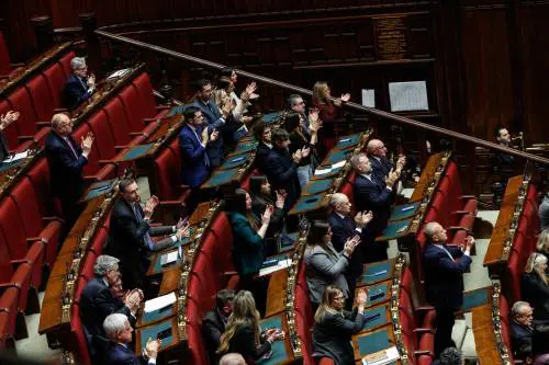 L'effetto Vannacci in Parlamento: le due coalizioni sempre più distanti