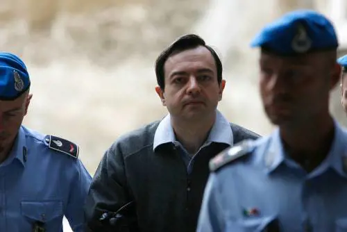 Uccise gli zii a Brescia, Guglielmo Gatti morto tre anni fa. “Nessuno sapeva nulla” 