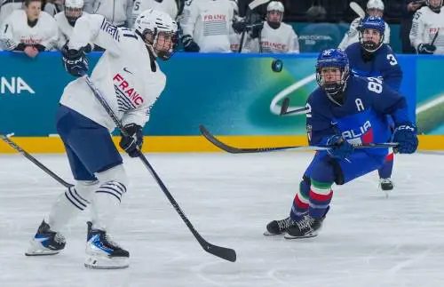 Milano-Cortina, prima storica vittoria dell’Italia femminile di hockey: battuta 4-1 la Francia