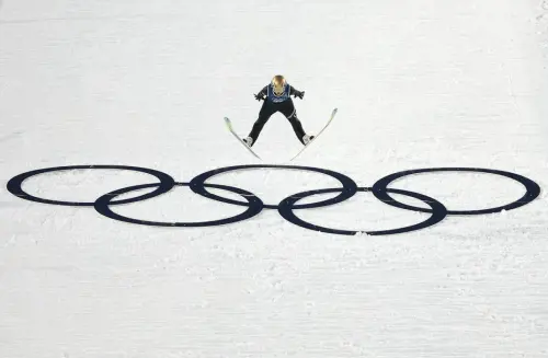 Atleta del salto con gli sci (Credits  X @ItaliaTeam)