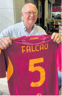 "L'umiltà di Ancelotti ha stregato il Brasile. Vogliamo tutti il Mondiale con lui"