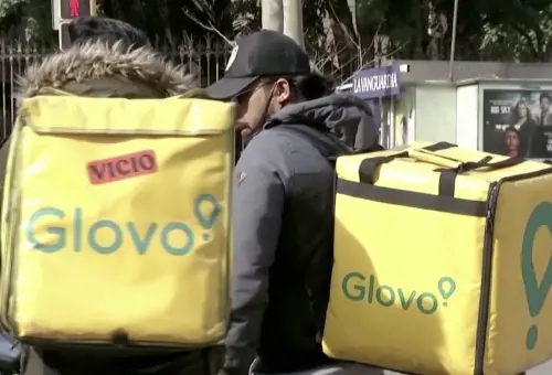 Smettete di ordinare il sushino, Repubblica classista su Pucci e Zichichi: quindi, oggi…