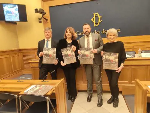 L'impegno degli intellettuali sulla verità: "Conoscere la Storia per lenire il passato"