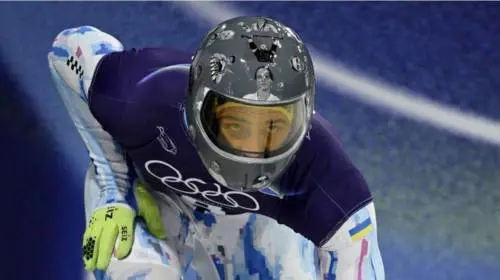 “Casco non conforme”: atleta ucraino squalificato alle Olimpiadi, cosa è successo