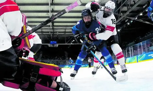 Latitante tradito da tifo per l’hockey