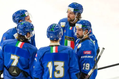 Hochey su ghiaccio maschile: la Svizzera sconfigge l’Italia, azzurri eliminati