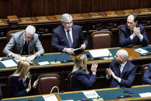 Tajani: "Board of Peace, l'Italia alla prima riunione". Pd e M5S all'attacco: "Colonialismo"