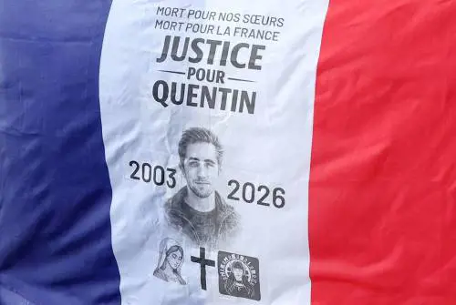 Morte di Quentin Deranque, fermati 9 sospettati: tra loro l'assistente di un parlamentare di Melenchon