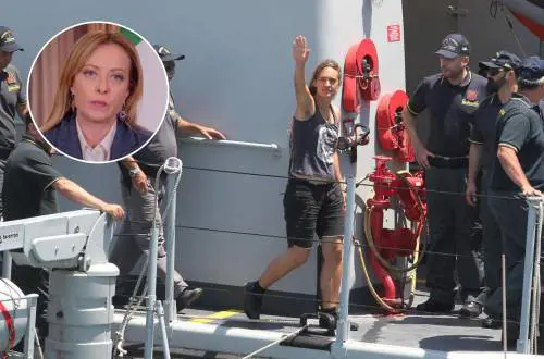 Un altro schiaffo delle toghe al governo: risarcisca con 76mila euro l'ong della nave di Carola Rackete. Meloni: "Sentenza assurde"